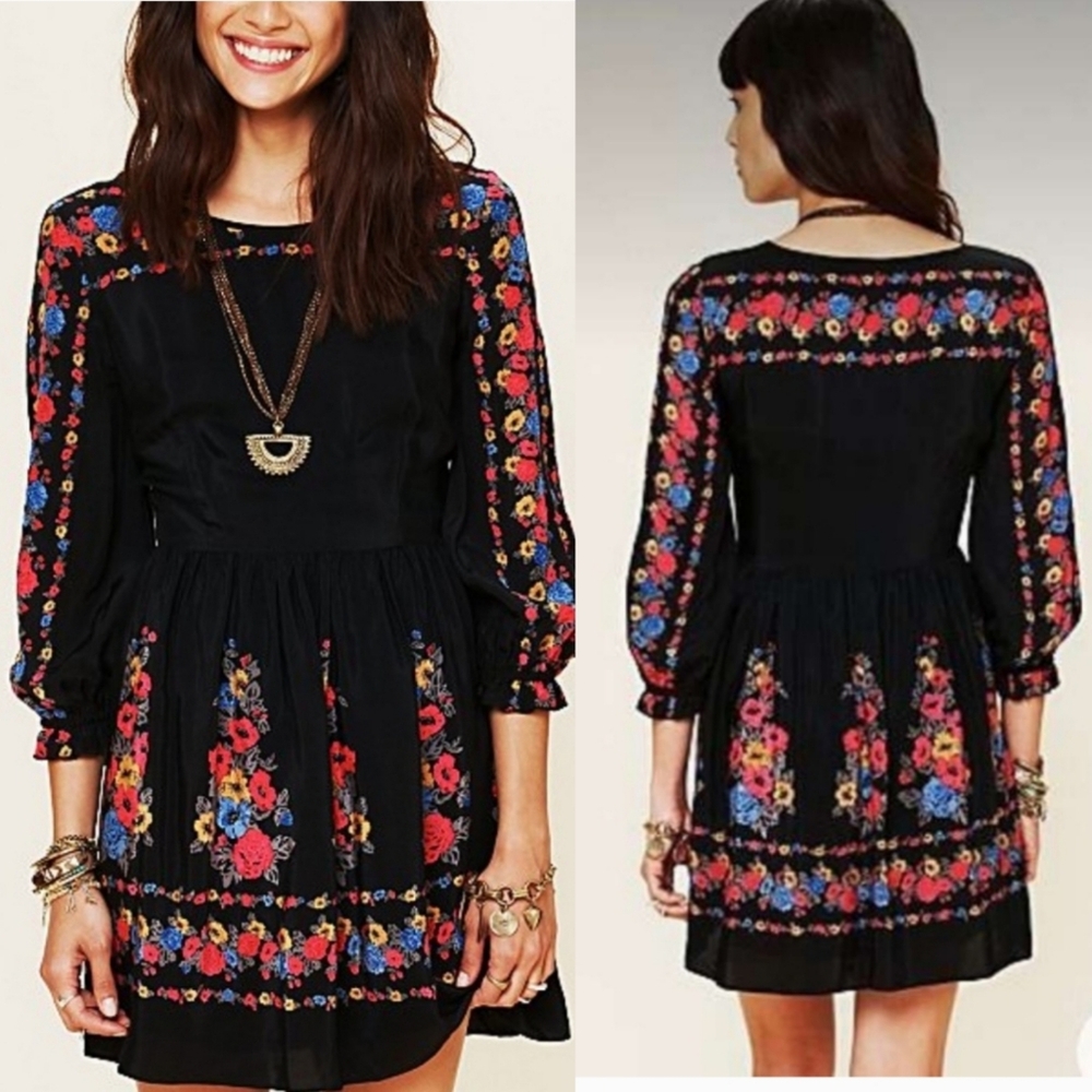 Free People Women's Age of Aquarius Boho Floral Mini Dress in Black Combo Size 6